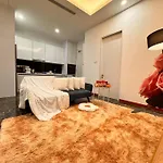 Modern 3Min Klcc 2Br 1-5Pax Royce Residence By Fantasy